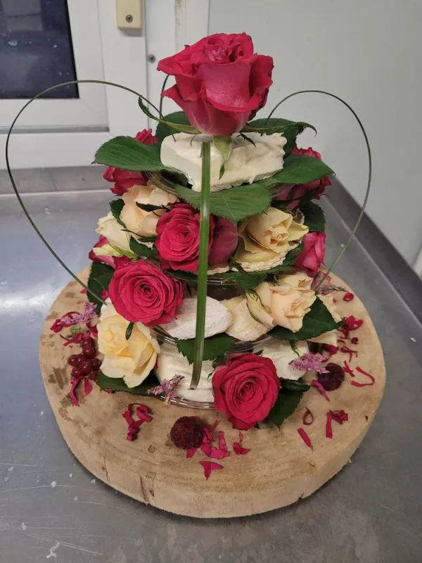 Confection de plateaux de fromages, Comberouger, Gaec de l’Elanion